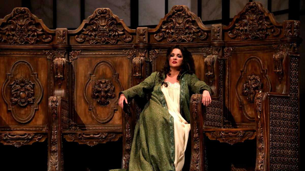Immagine di La prima "statica" della Scala: una recensione del Don Carlo