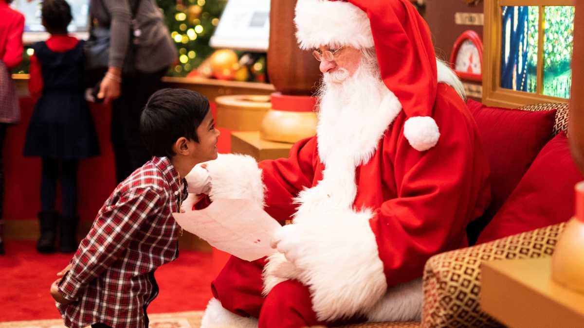 Immagine di Se Babbo Natale diventa materia di fede