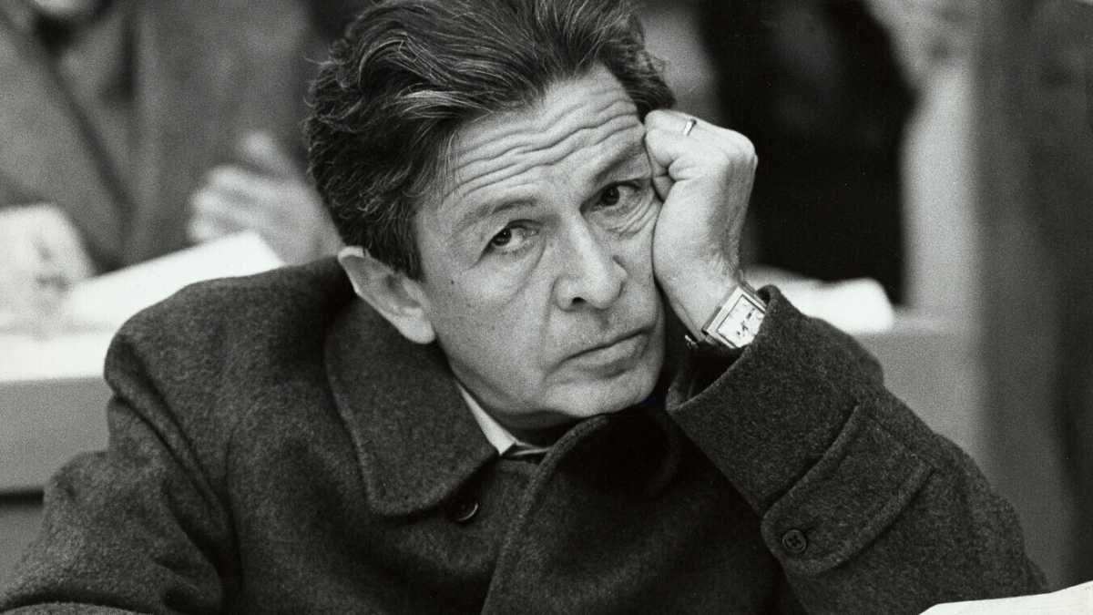 Immagine di Berlinguer, aiutaci tu: la grande mostra per il segretario-bussola della sinistra spaesata