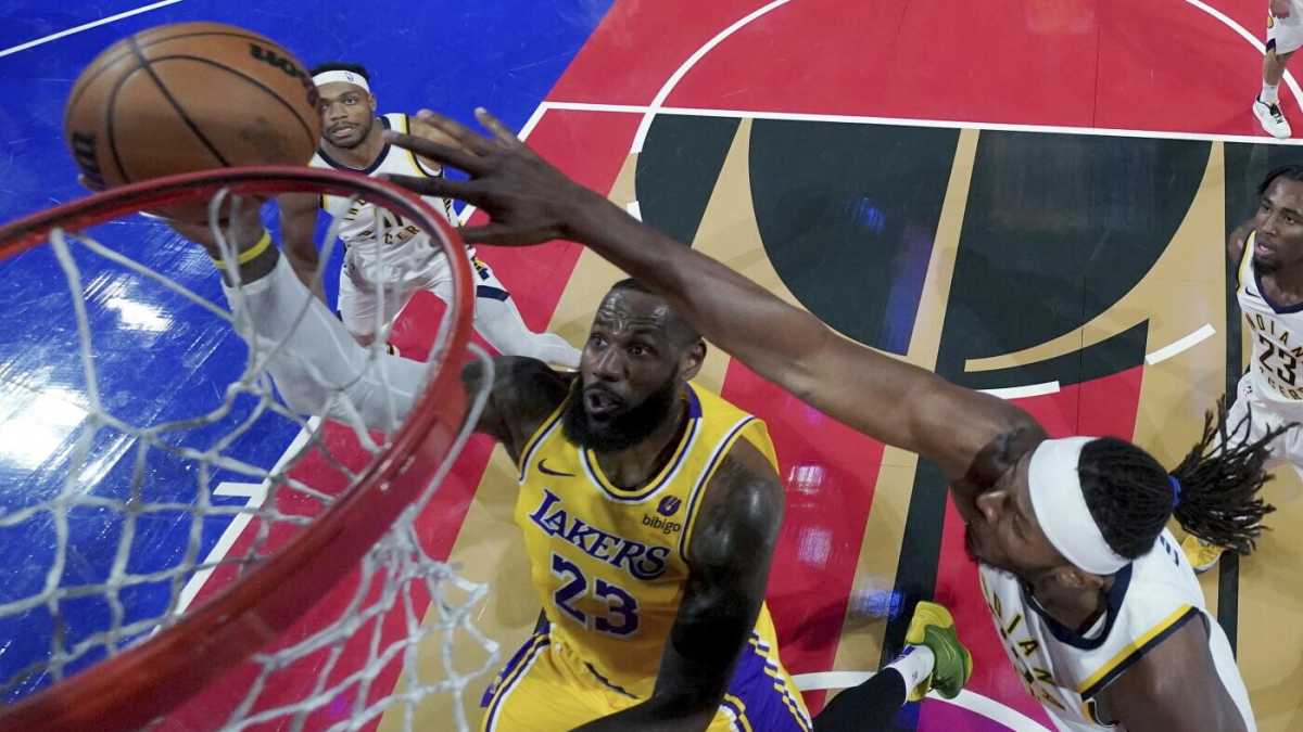 Immagine di Un'altra grande notte di LeBron James. I Lakers vincono il primo In-Season Tournament Nba