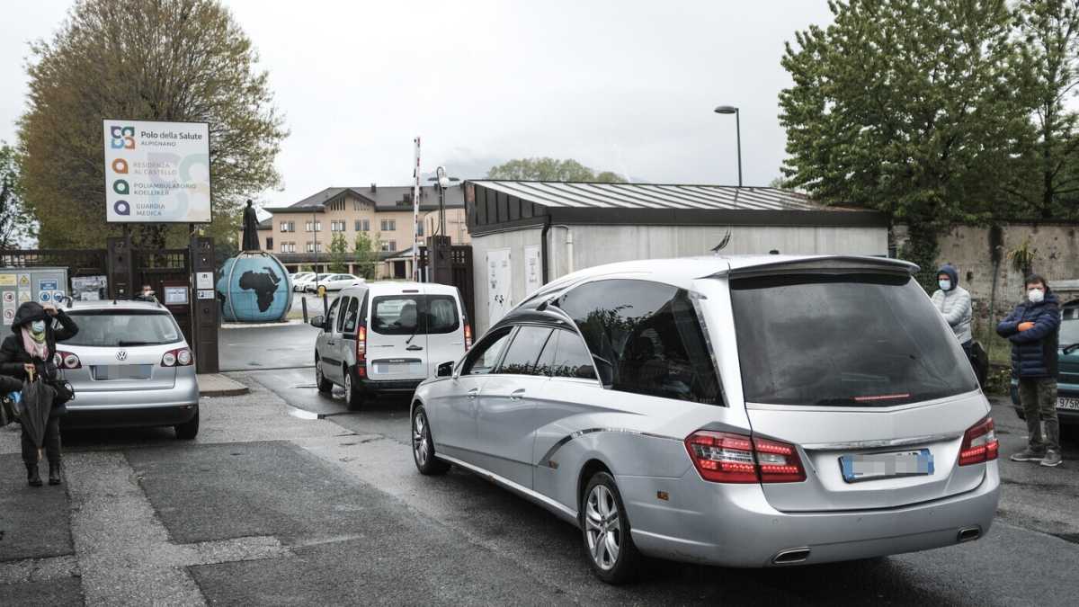 Immagine di Chi ha rubato il carro funebre?