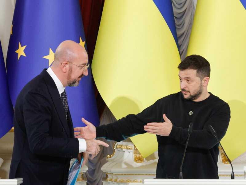 Bruxelles dice sì ai negoziati per l'adesione di Kyiv. Zelensky: "Una vittoria"