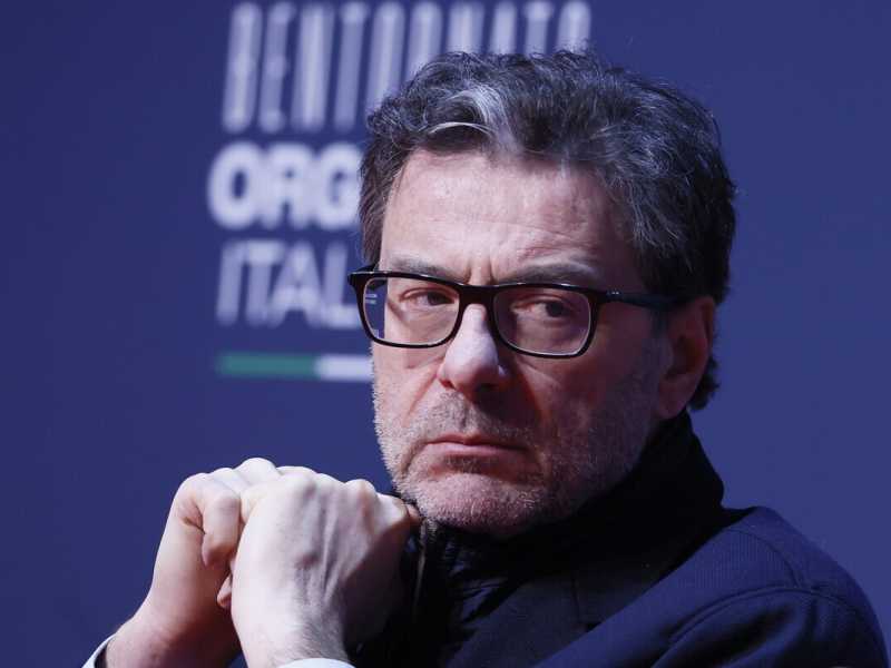L’Italia rallenta sul nuovo patto di stabilità. Giorgetti: “Scarse possibilità di approvarlo settimana prossima”