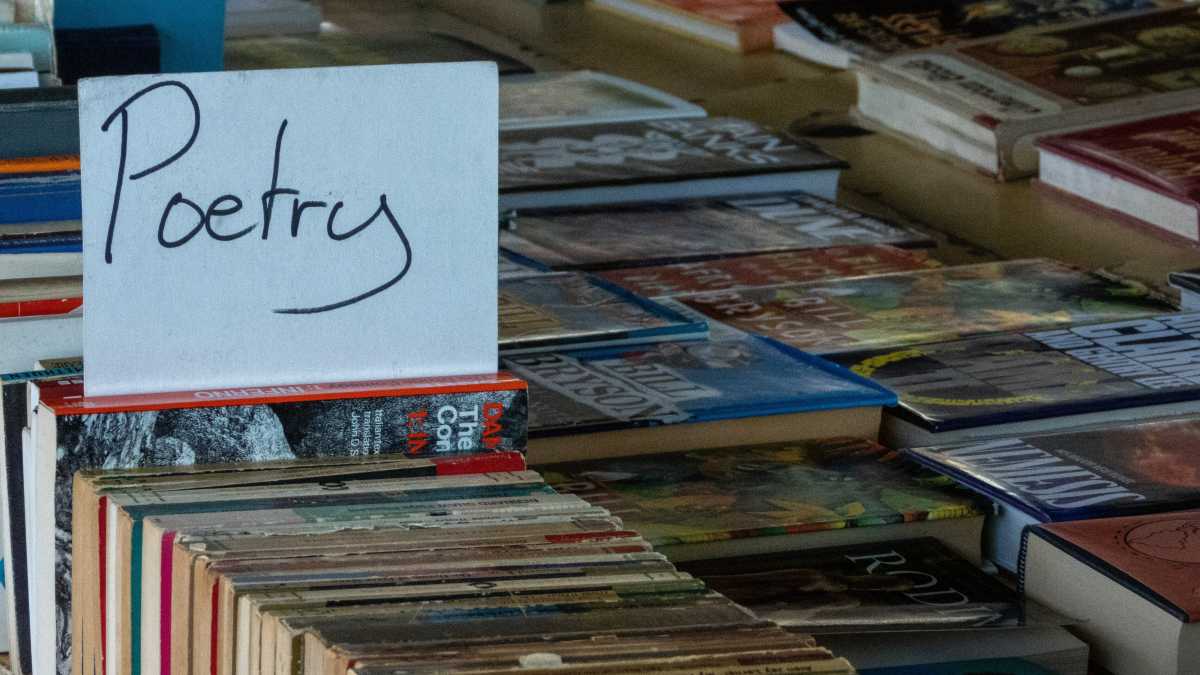 Immagine di Nella poesia sopravvive l’infanzia. Un’antologia per bambini vecchi e nuovi