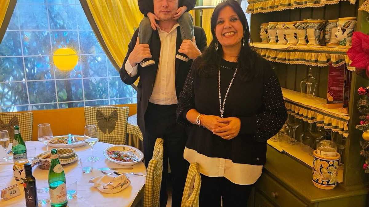 Immagine di Il blitz enogastronomico di Musk da "Siciliainbocca": vini dell'Etna e arancine per il figlio