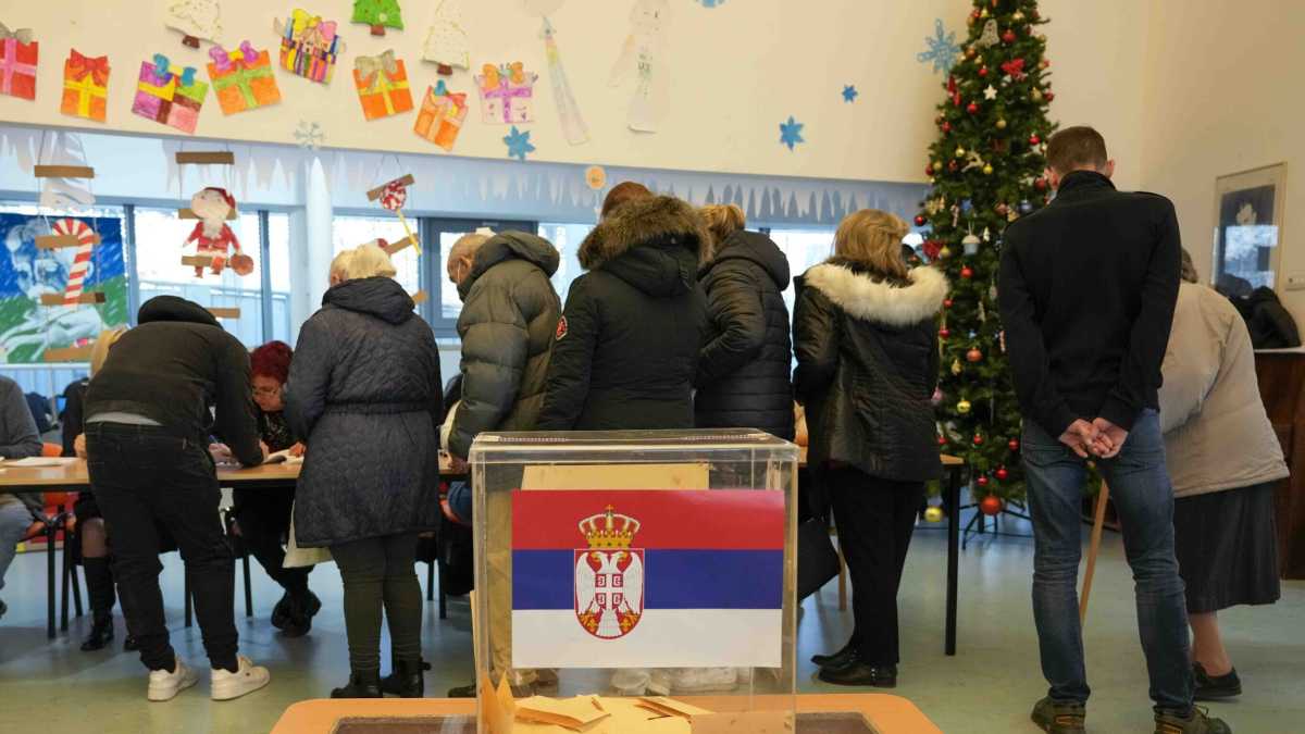 Immagine di Un candidato putiniano e uno europeista si sfidano sul ring. Quanta Ue c’è nel voto in Serbia