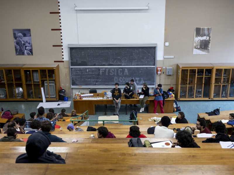 Universitari che non sanno più scrivere. Uno studio