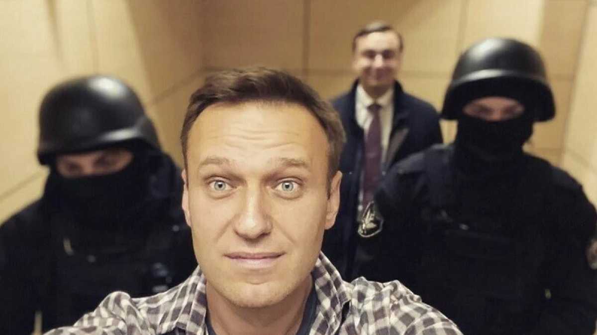 Immagine di Dov’è Navalny? Giro a vuoto tra prigioni russe col suo amico Zhdanov