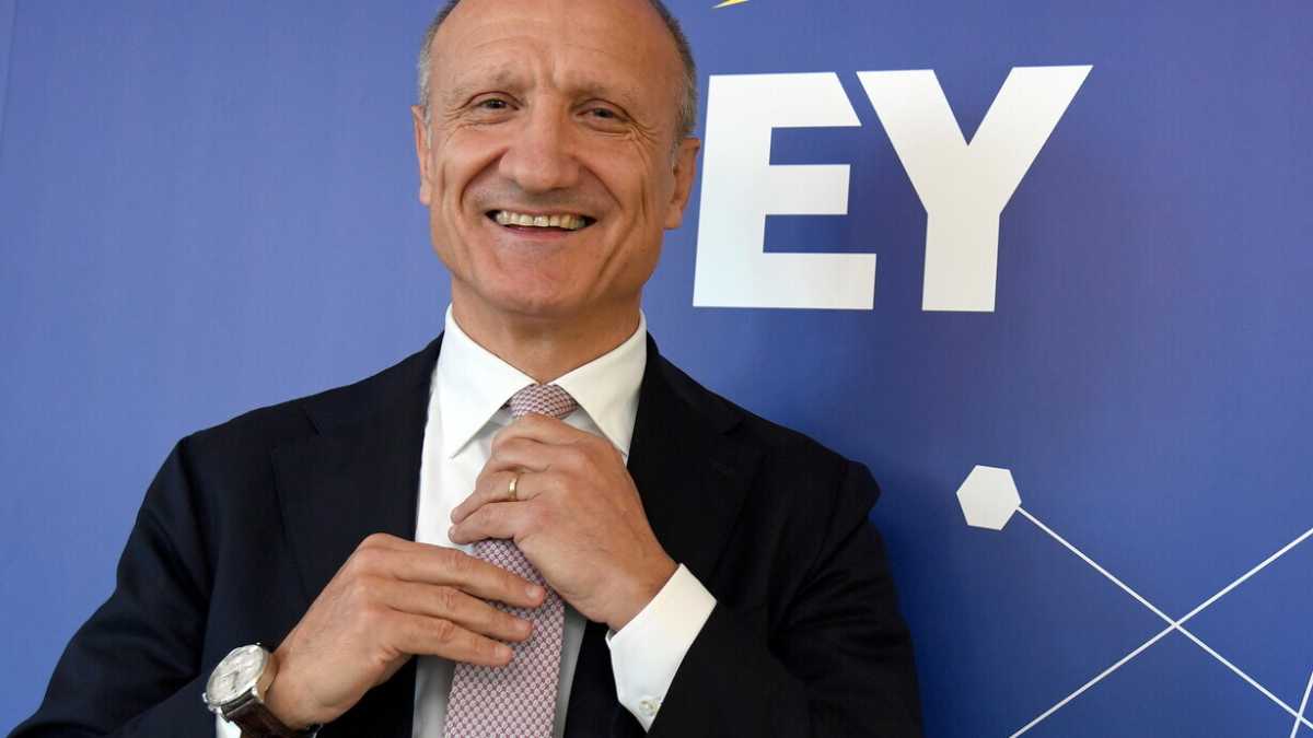 Immagine di L’anno che verrà in un convegno con Ernst & Young