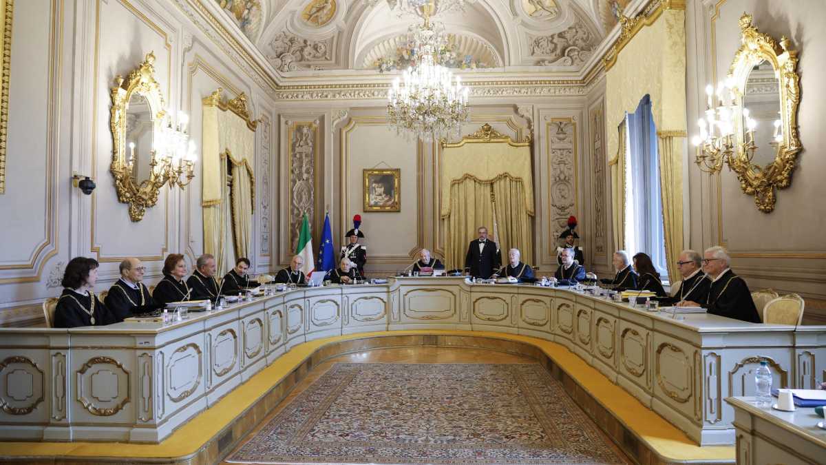 Immagine di C'è un problema Corte costituzionale