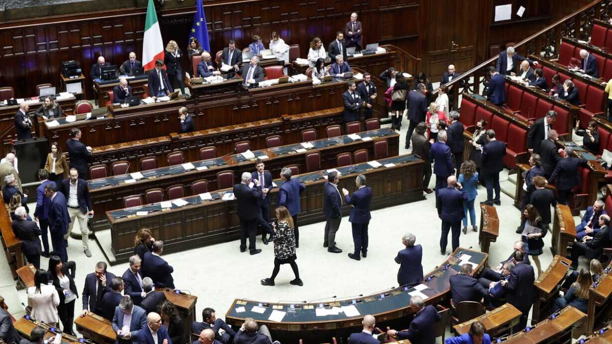 Immagine di Accordo trasversale all’ufficio stampa della Camera: assunti i giornalisti in quota Fdi, Forza Italia e Pd