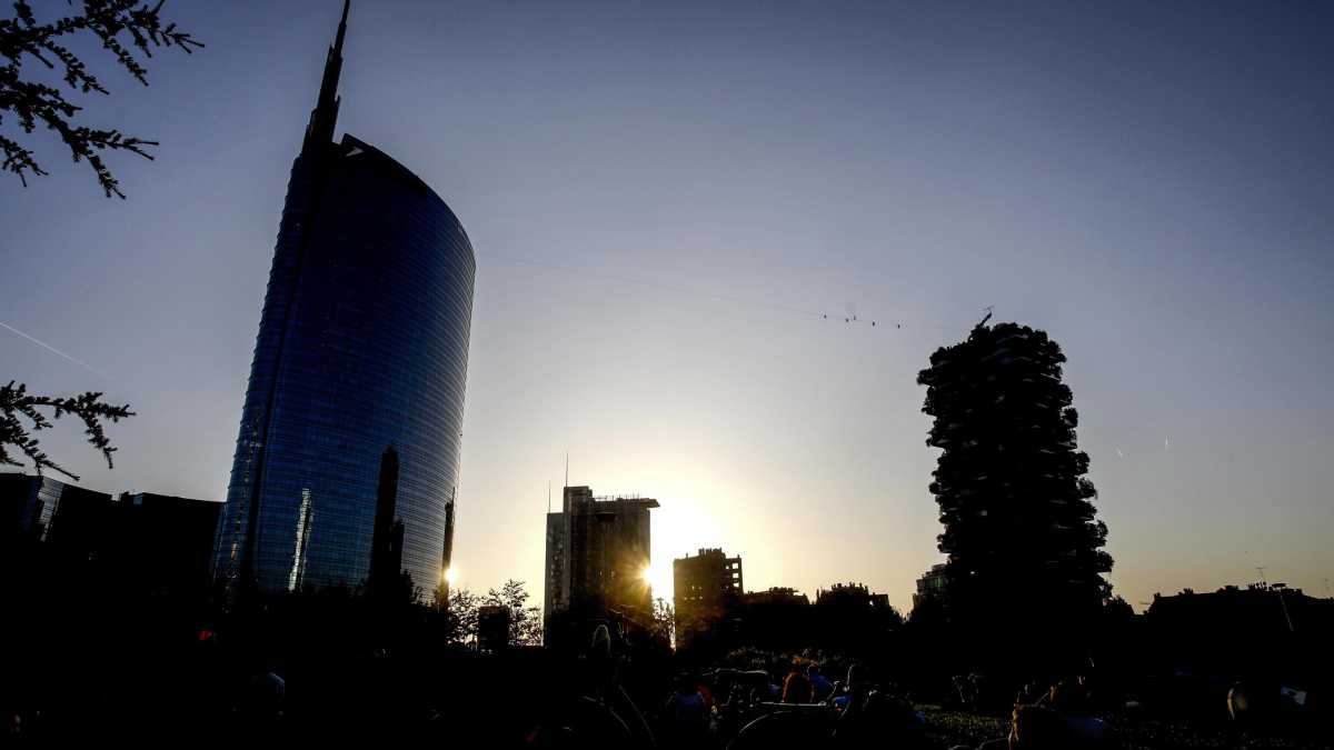 Immagine di La guerra lampo dei costruttori contro il comune di Milano tra idee e politica