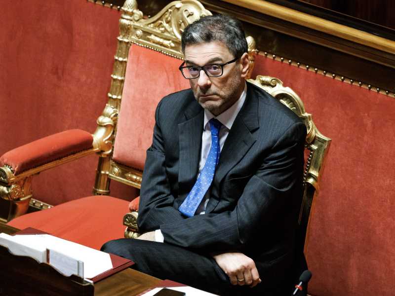 Il Mes e i dolori di Giorgetti