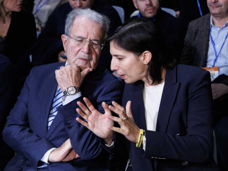 Romano Prodi indica la via a Elly Schlein. Difficile porti a qualcosa di buono