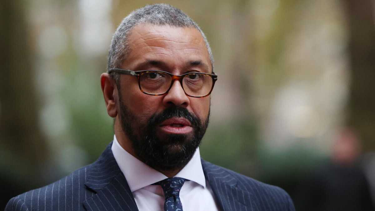 Immagine di Droga dello stupro? No, dà alla testa ai maoisti del Mirror