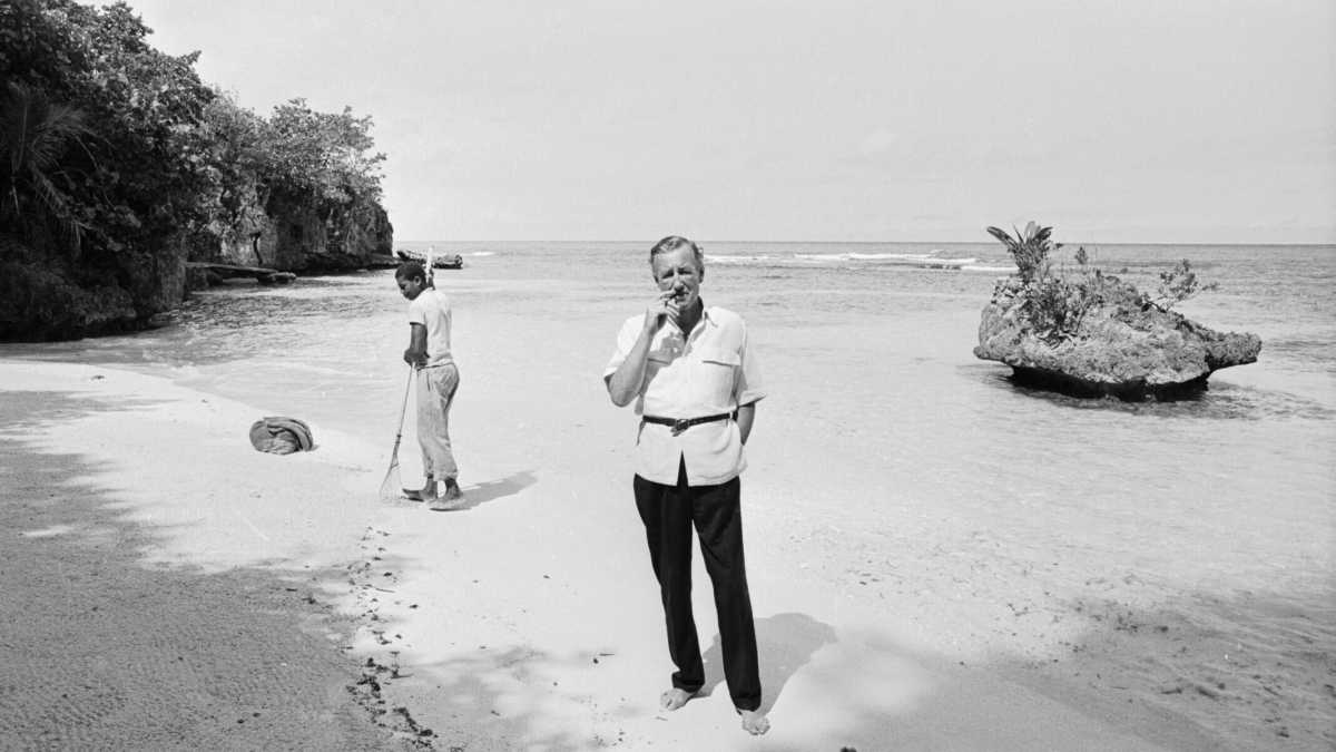 Immagine di Ma quale James Bond: la vita di Ian Fleming è il vero sogno