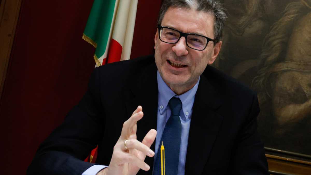 Immagine di I postumi dell’ubriacatura da Superbonus sono fastidiosi, ma Giorgetti fa bene a smettere