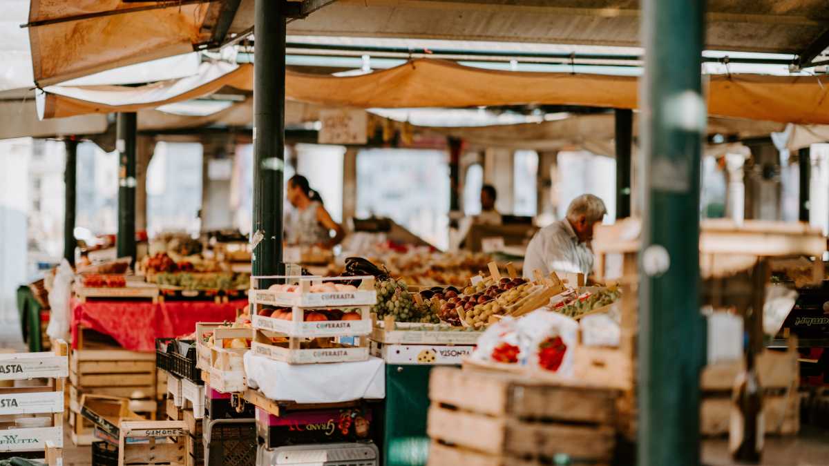 Immagine di Dagli insetti alla carne sintetica: le novità del 2023 a tavola