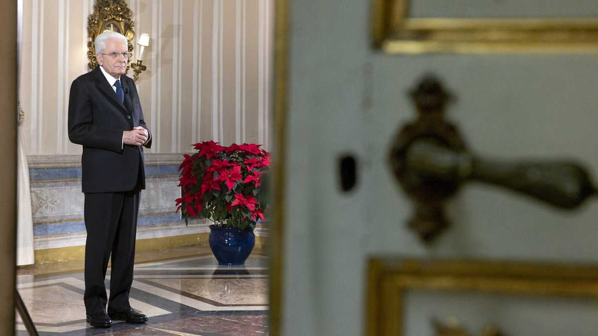 Immagine di Paletti per il futuro e messaggi in codice. Come decodificare l’Italia di Mattarella