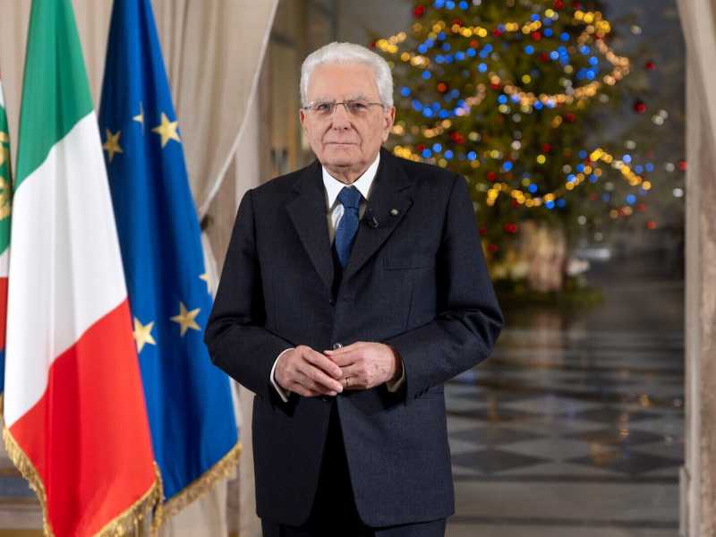 Mattarella, linea chiara su guerra e pace. Contro il "buonismo astratto"
