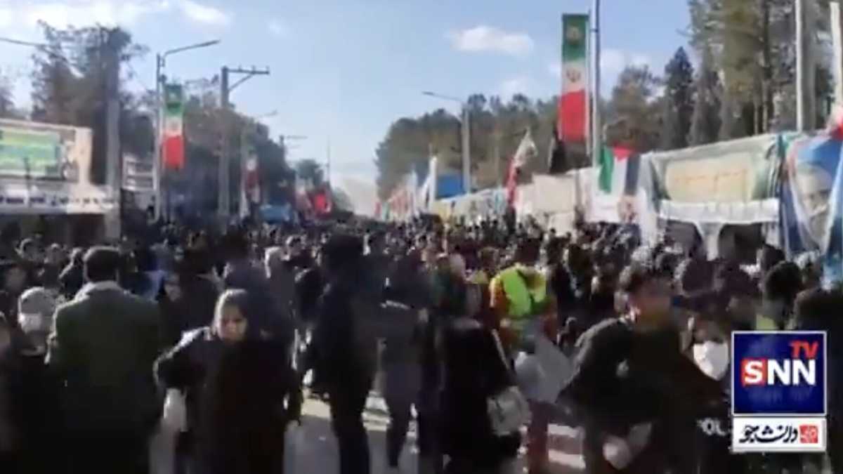 Immagine di Ci sono state due esplosioni in Iran durante le commemorazioni di Soleimani