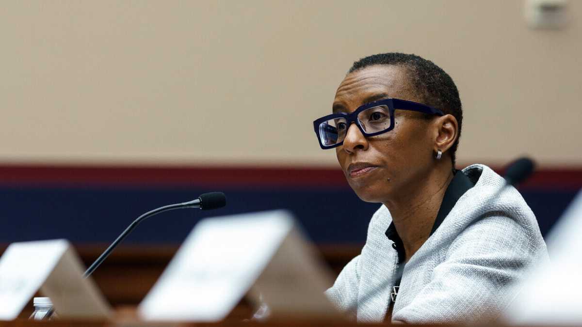 Immagine di Ha ceduto la diga di Harvard: si è dimessa la rettrice Claudine Gay