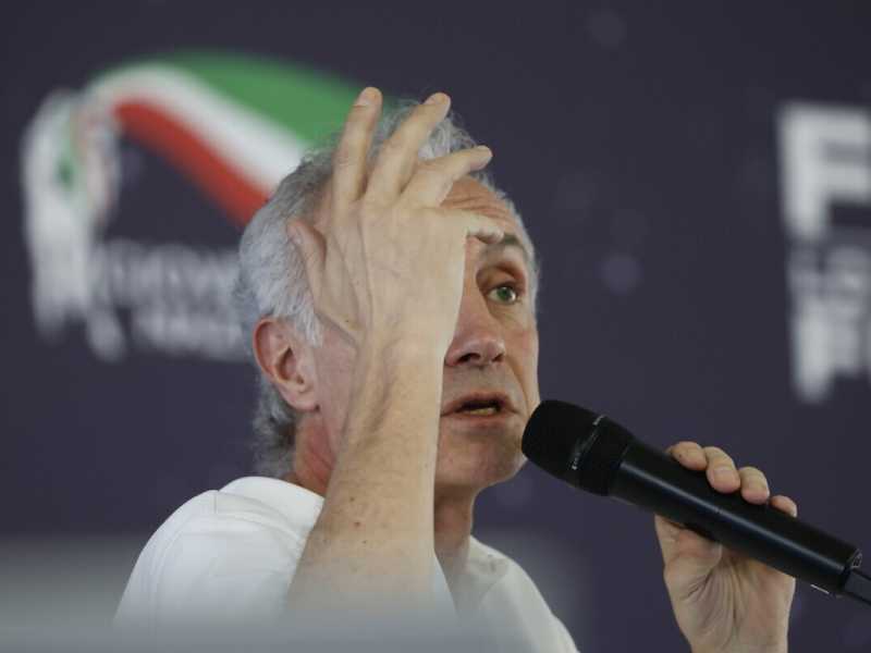 Mediaset si apre a Travaglio. Cade il veto anti Fatto Quotidiano