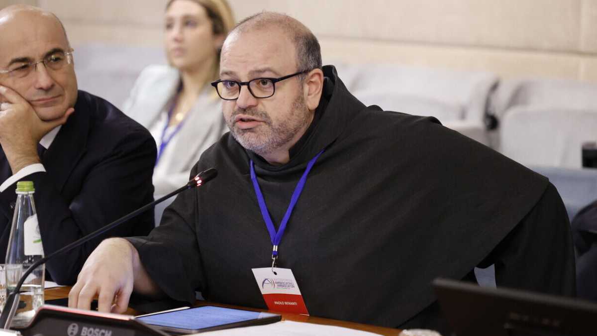 Immagine di Padre Benanti prende il posto di Amato alla guida della commissione sull'IA