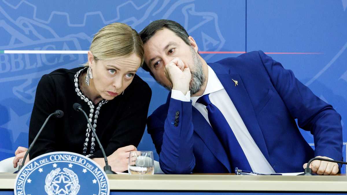 Immagine di Meloni scippa la Sardegna alla Lega. Salvini: "Così si rompe l'unità"