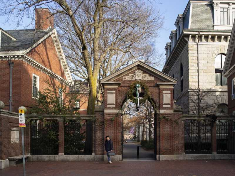 Salvare Harvard dall'ideologia woke e dai codici etici
