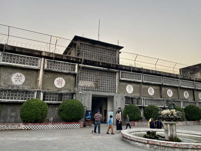 L'edificio Ren Ai ospitava le celle all'interno della prigione di Jingmei. Oggi è un museo visitabile nella Città di Nuova Taipei, Taiwan (foto di Priscilla Ruggiero)<br /> <br />