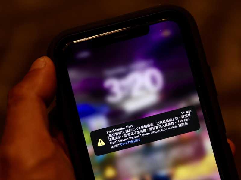 &nbsp;Il messaggio d'allerta lanciato dal governo di Taiwan per la sonda Einstein - foto Ansa