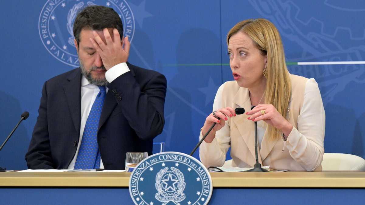 Immagine di Nel 2019 Meloni e Salvini giocavano con Mussolini e l’euro. Oggi chiedono più Europa