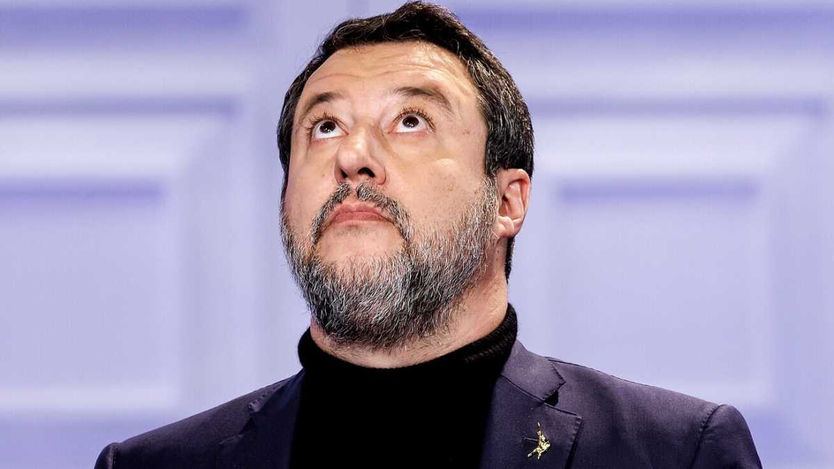 Immagine di La resistenza di Salvini. Lotta ancora per la Sardegna con Meloni (e pure con il Corriere di Cairo)