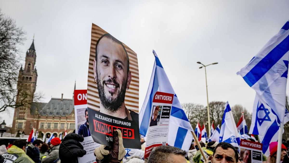 Immagine di Un processo farsa per fermare Israele