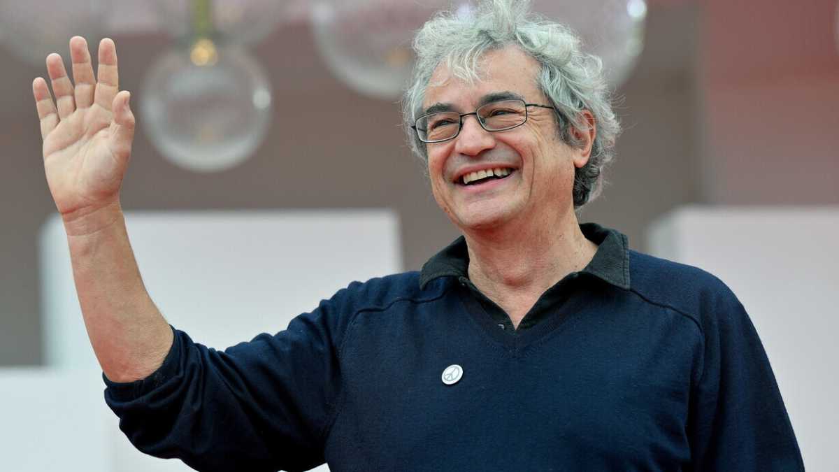 Immagine di Viva la Germania, che ricorda ai Rovelli cos’è un vero genocidio