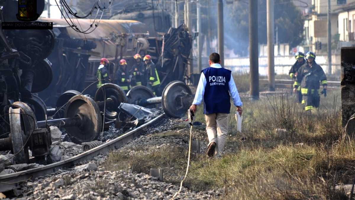 Immagine di Lo scalpo del capo. Cosa c'è in ballo nella sentenza su Viareggio
