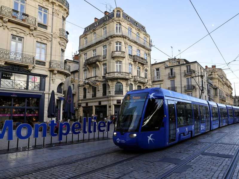 A Montpellier andateci voi. Ma quale tram gratis, molto meglio camminare