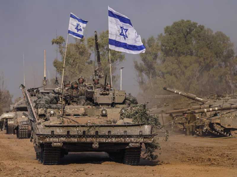 Israele teme i buchi ai confini
