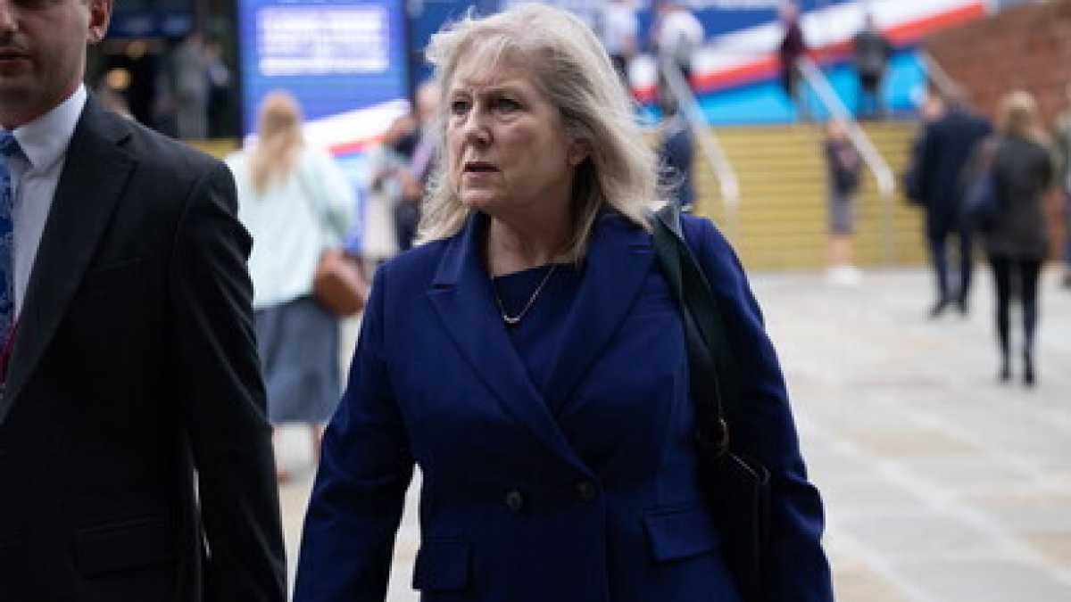 Immagine di Un incontro con Susan Hall, la Tory che vuole guidare Londra ma non ha né idee né slogan
