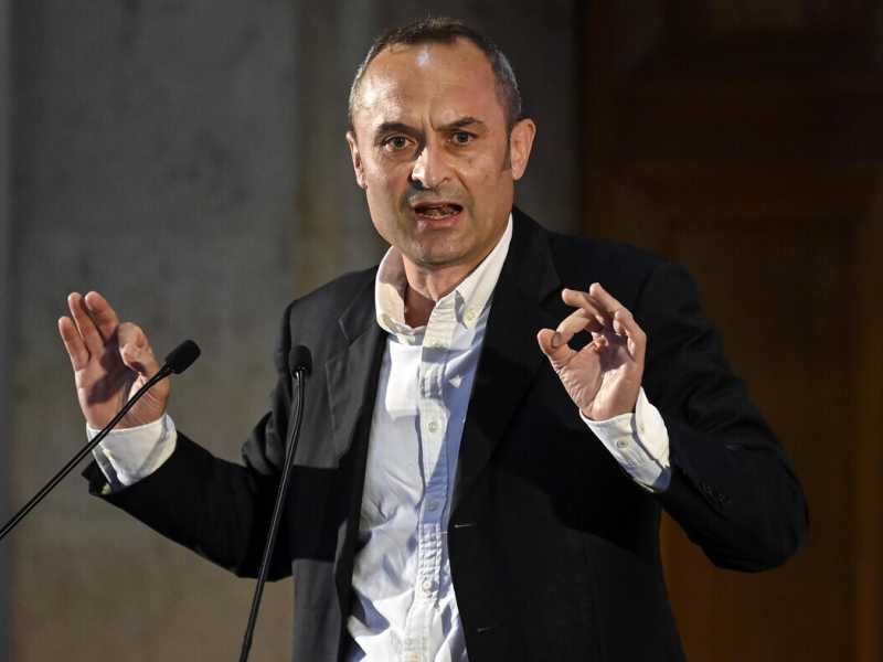  Foto Ansa