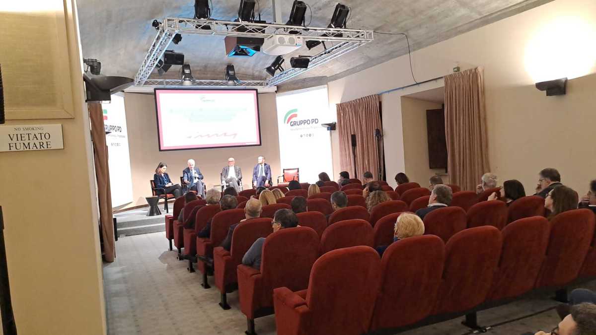 Immagine di L’albergatrice di Gubbio: “Il Pd? Da noi sono stati monastici”