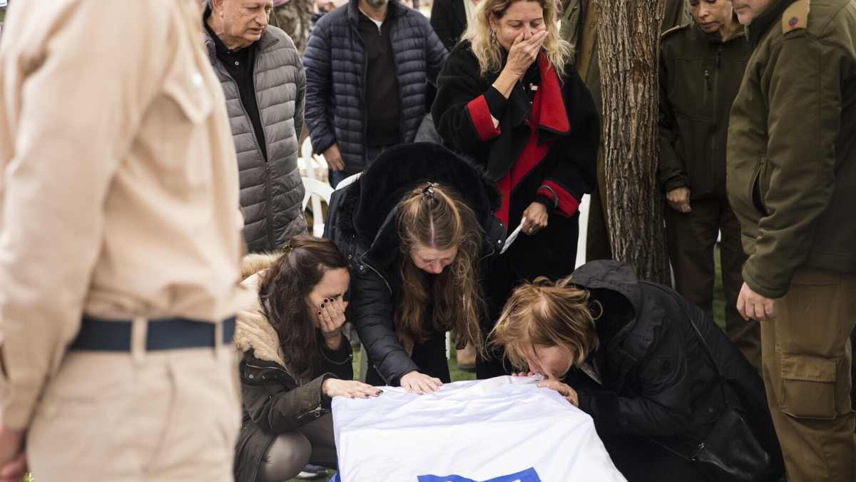 Immagine di Evadere dall’eterno presente per conoscere l’eroismo della democrazia israeliana