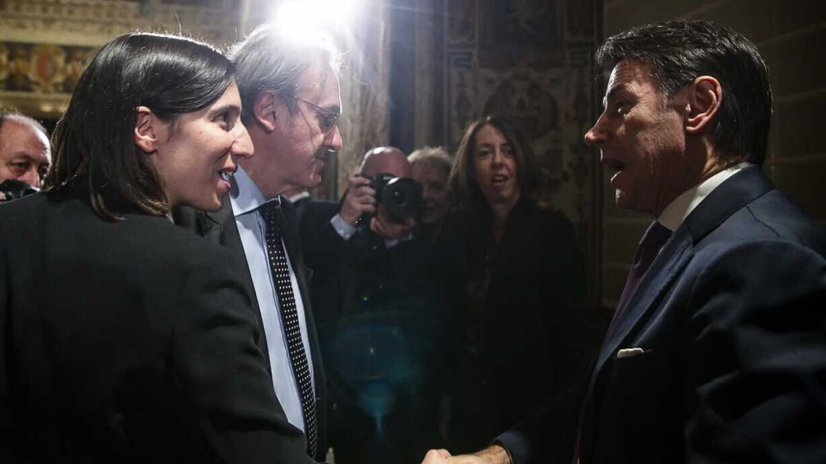 Immagine di Schlein e Conte si preparano a contendersi la scena al premier time di Meloni