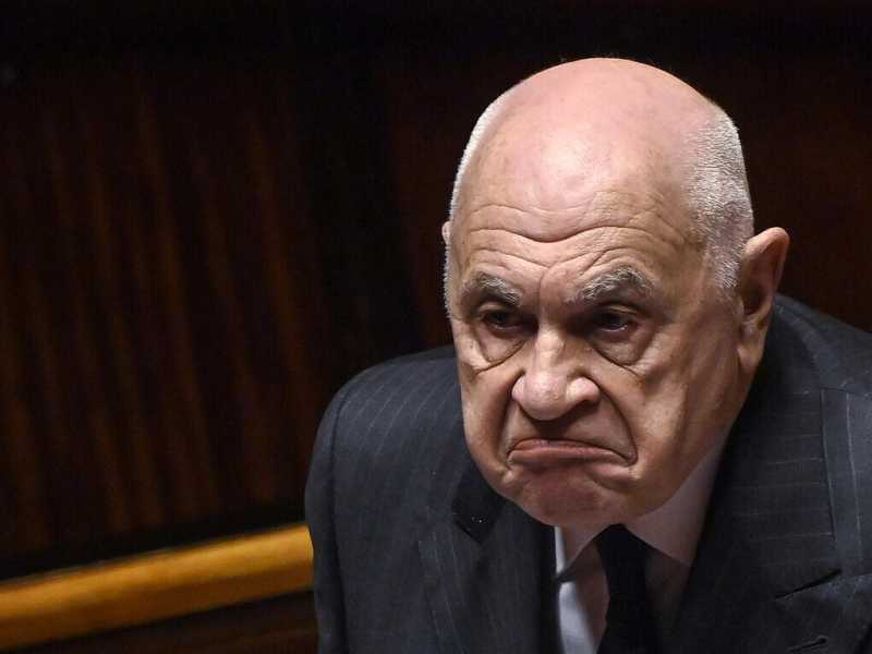 “Più toghe fuori ruolo”. La retromarcia di Nordio e della maggioranza