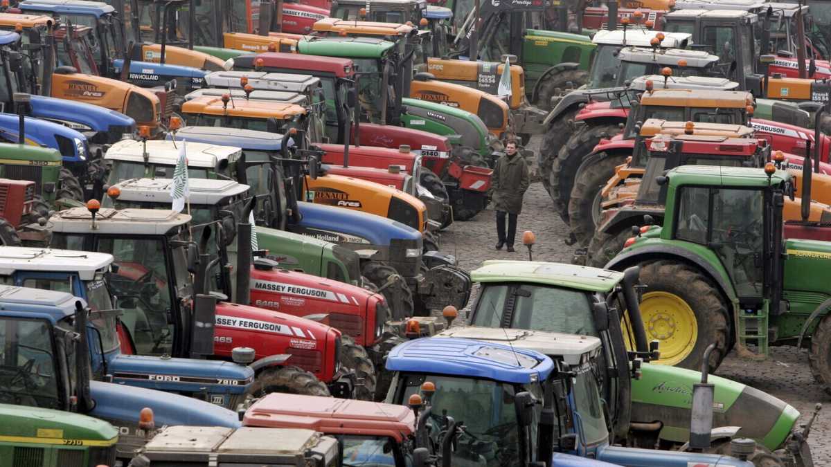 Immagine di La protesta degli agricoltori francesi è arrivata a Parigi