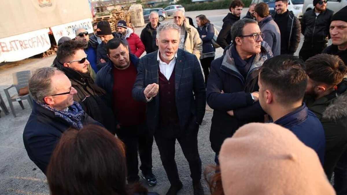 Immagine di Il truce Bandecchi arruola Cardinali, (ex) dirigente della Cgil. Intervista al neo assessore