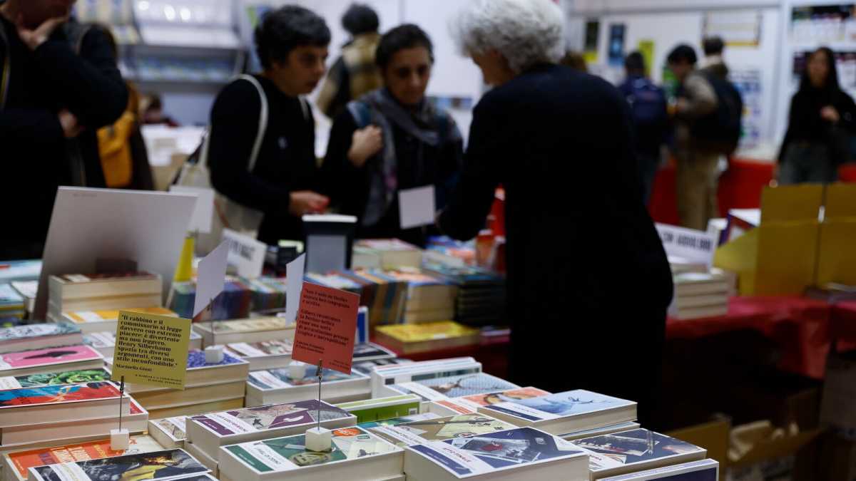 Immagine di Adriano Monti Buzzetti: “Amo Borges e Battiato. Mi attaccano perché sono fuori dal perimetro del gauchismo”