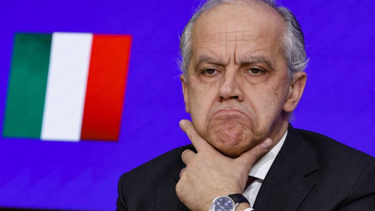 Immagine di Piantedosi: "Spostare i cortei pro-Palestina del 27 gennaio o valuteremo intervento"