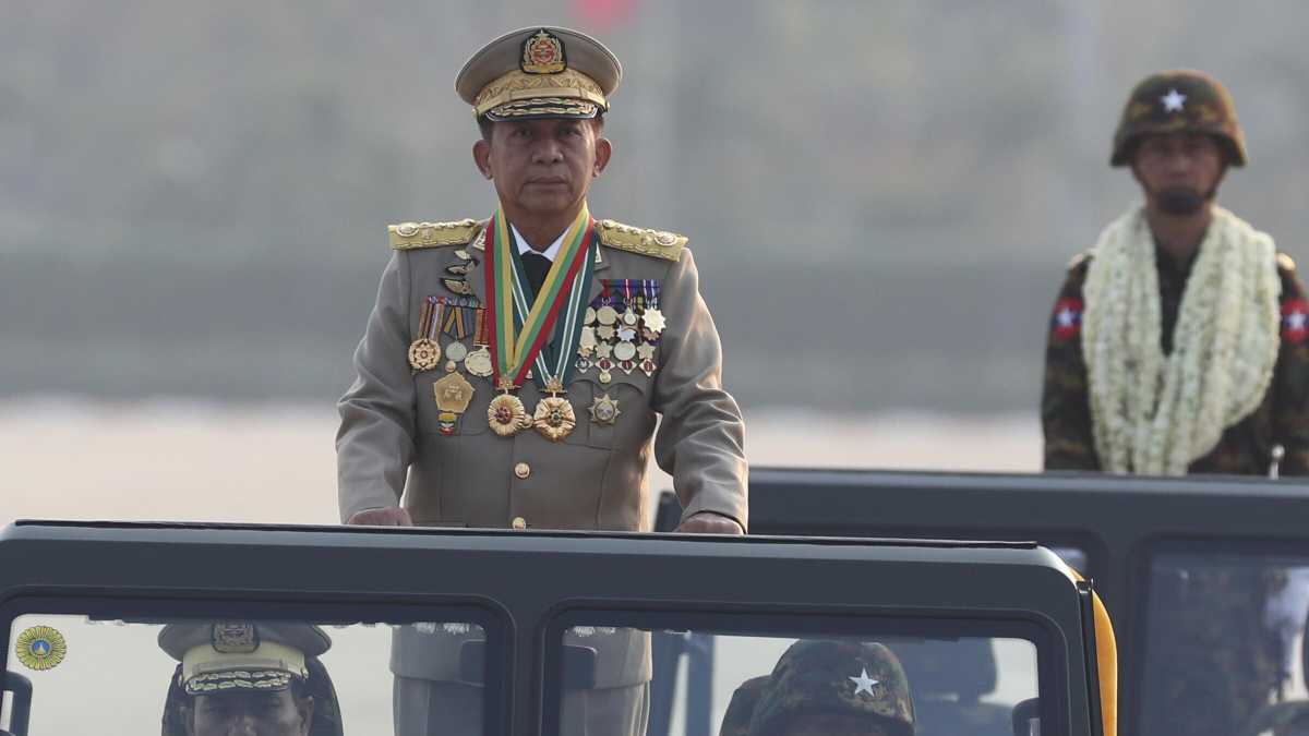 Immagine di È arrivato il momento della caduta del dittatore in Birmania?